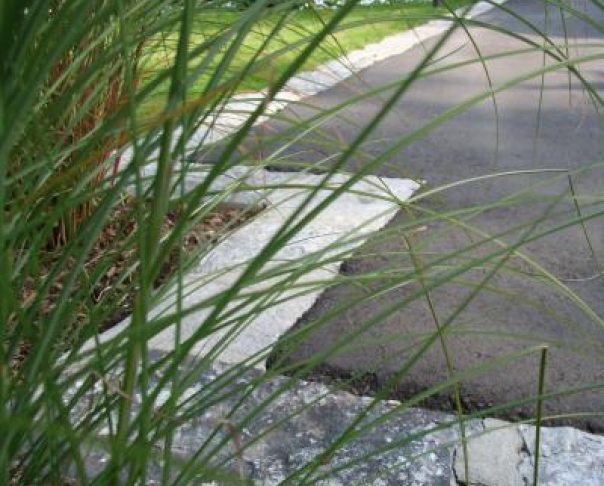 Recuperated quarry natural  stone curb - Recuperated natural stone