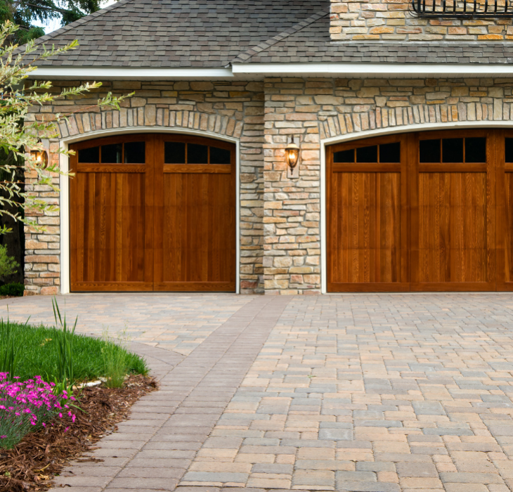 Driveway -  Driveway in paving stone assembly