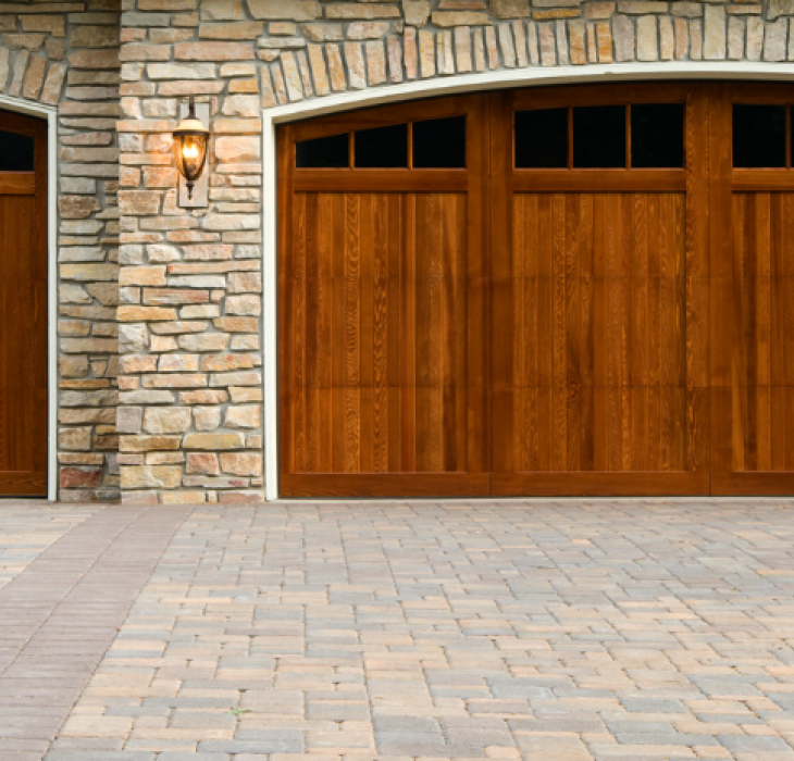 Driveway -  Driveway in paving stone assembly